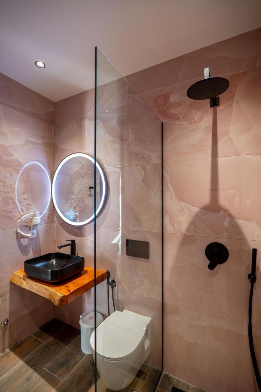 Juer Hotel Bajkaj Ngoại thất bức ảnh