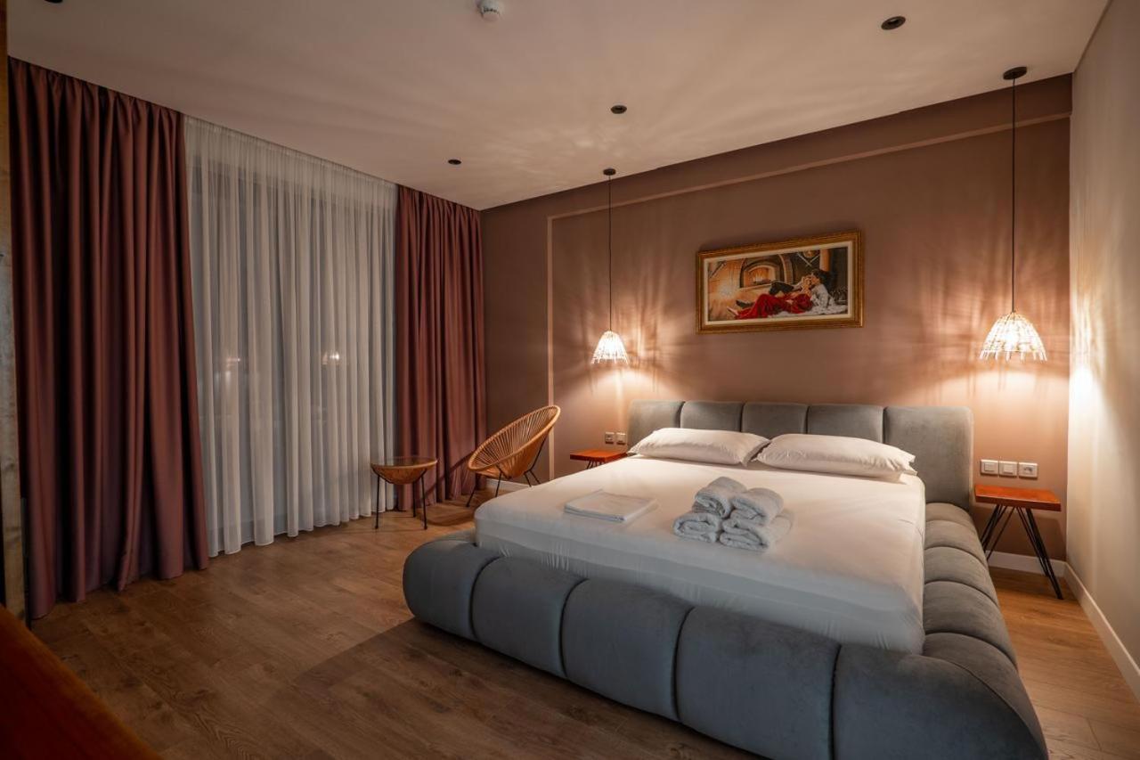Juer Hotel Bajkaj Ngoại thất bức ảnh